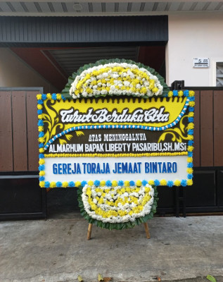 Papan Bunga Duka di Tabunganen